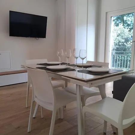 The Running - Olmo Apartamento