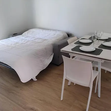 Апартаменты The Running - Olmo